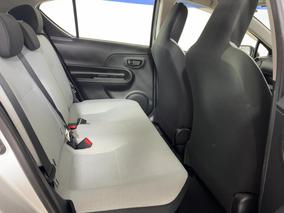 Photo '20' of Toyota Aqua