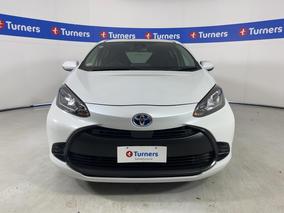 Photo '2' of Toyota Aqua