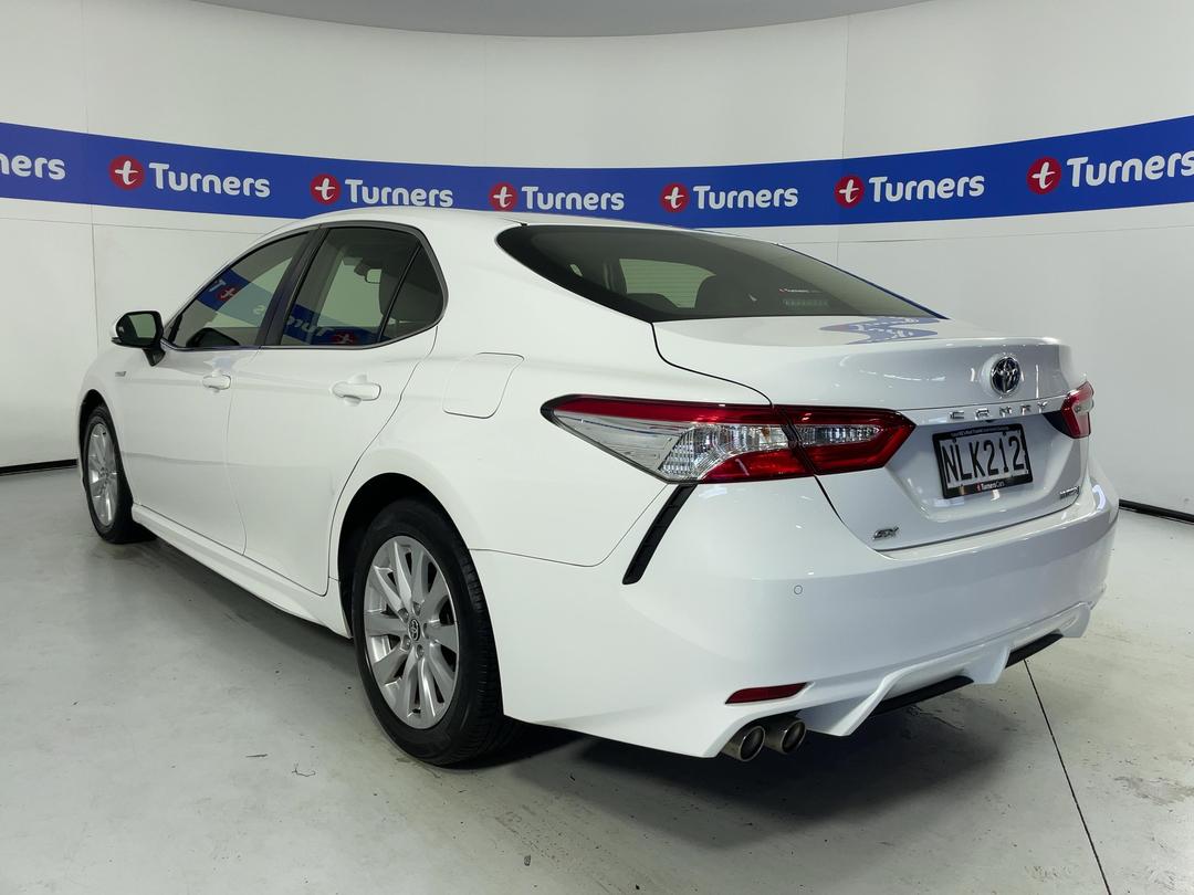 Photo '5' of Toyota Camry