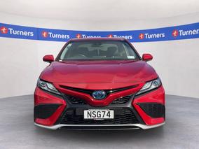 Photo '2' of Toyota Camry