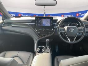 Photo '17' of Toyota Camry