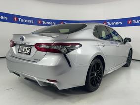 Photo '7' of Toyota Camry