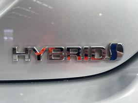 Photo '29' of Toyota Camry