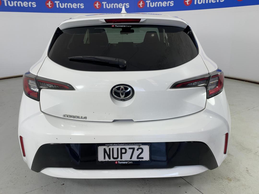 Photo '6' of Toyota Corolla