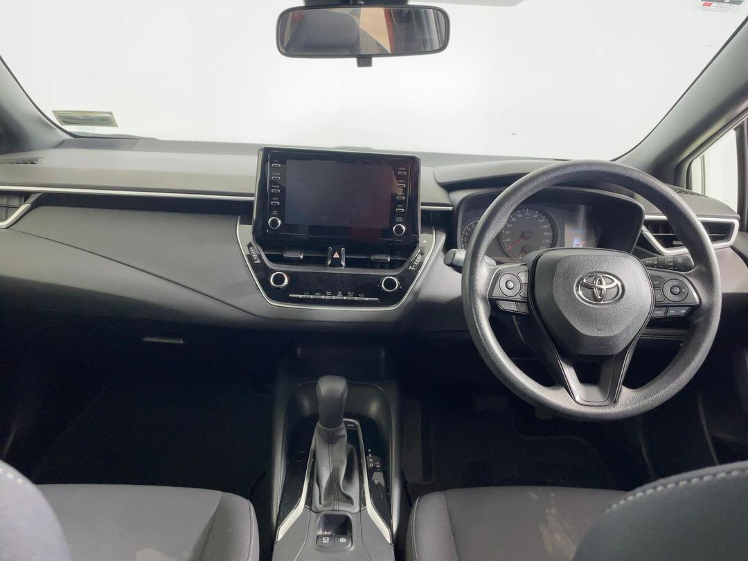 Photo '17' of Toyota Corolla