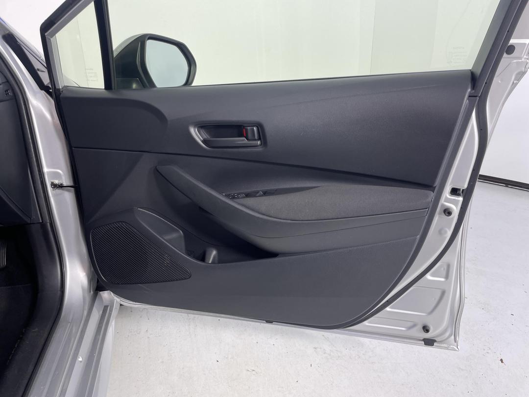 Photo '15' of Toyota Corolla