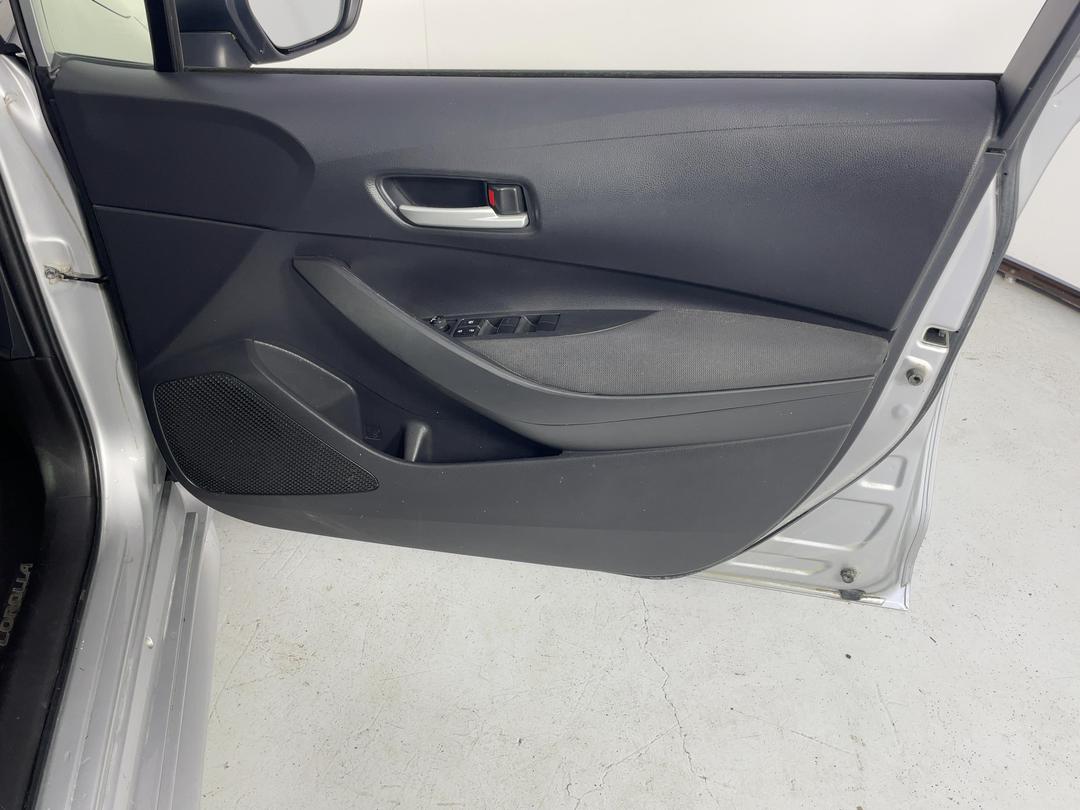Photo '15' of Toyota Corolla