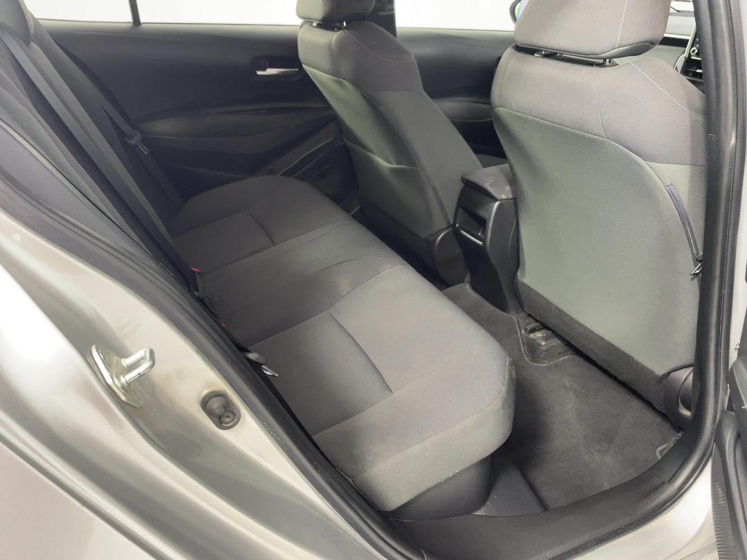 Photo '20' of Toyota Corolla