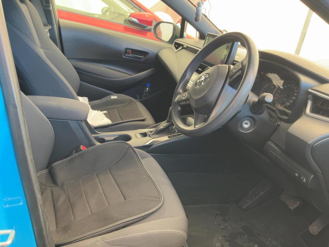 Photo '7' of Toyota Corolla GX