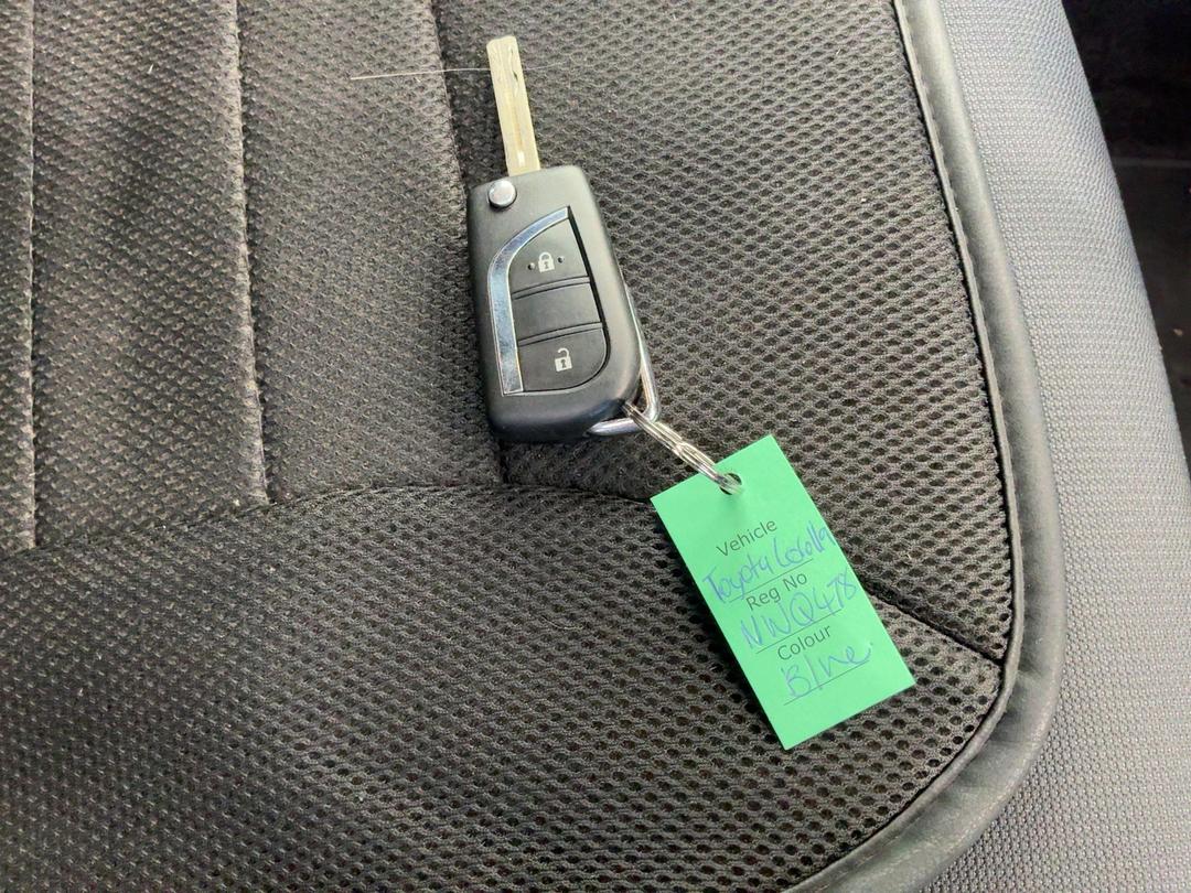 Photo '15' of Toyota Corolla GX