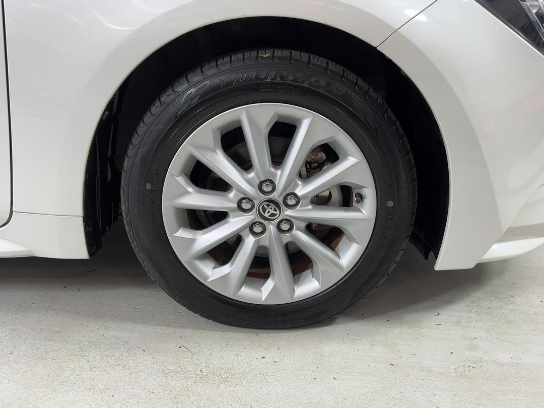 Photo '9' of Toyota Corolla