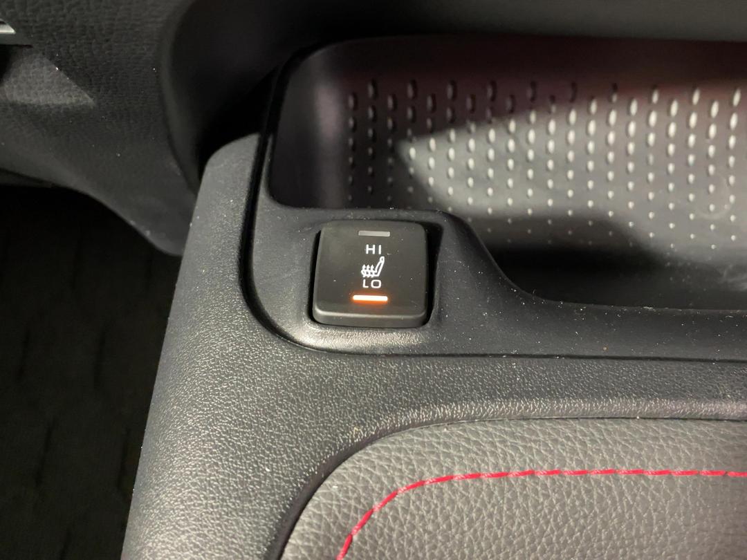 Photo '27' of Toyota Corolla