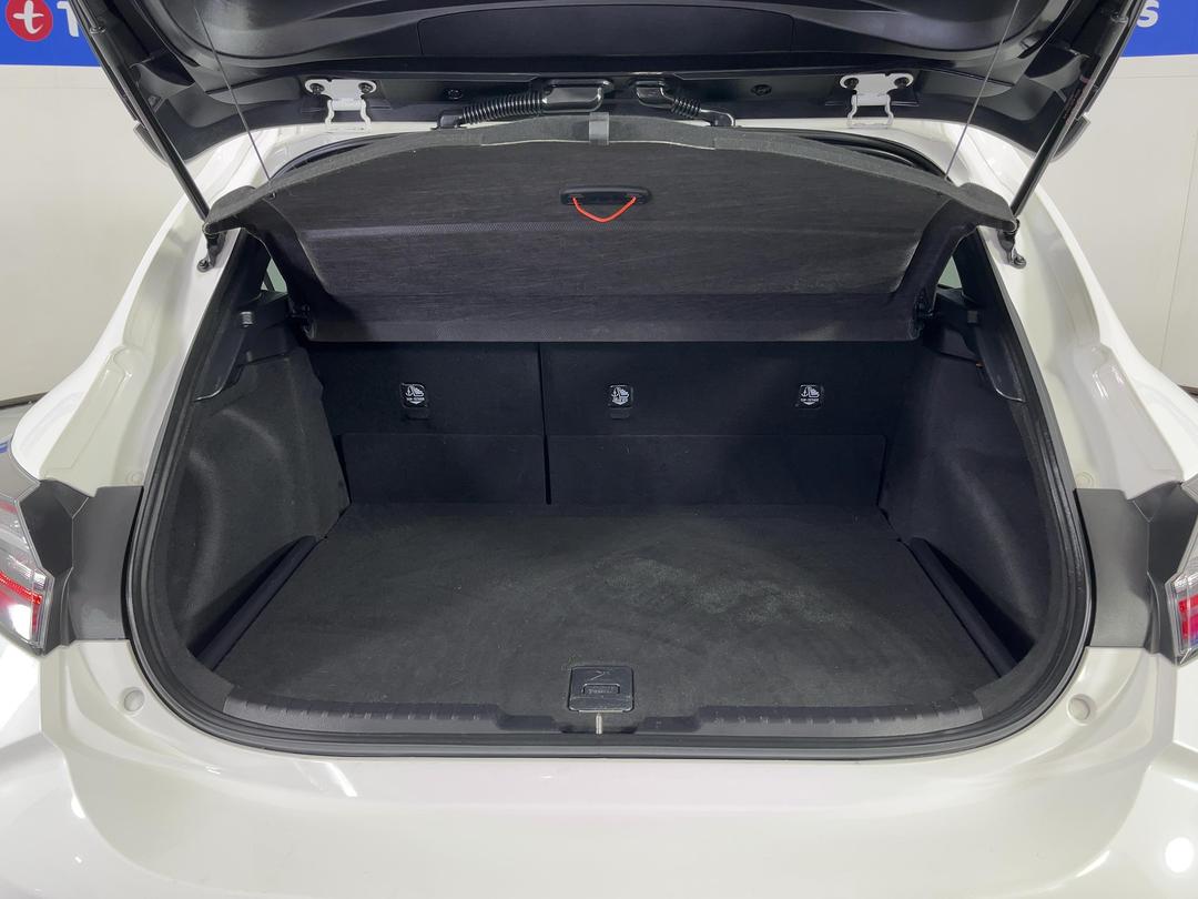 Photo '14' of Toyota Corolla