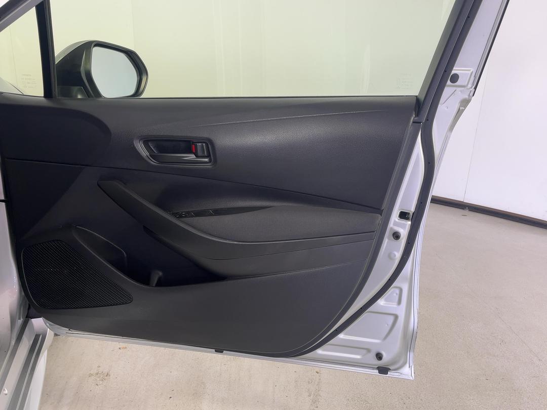Photo '15' of Toyota Corolla