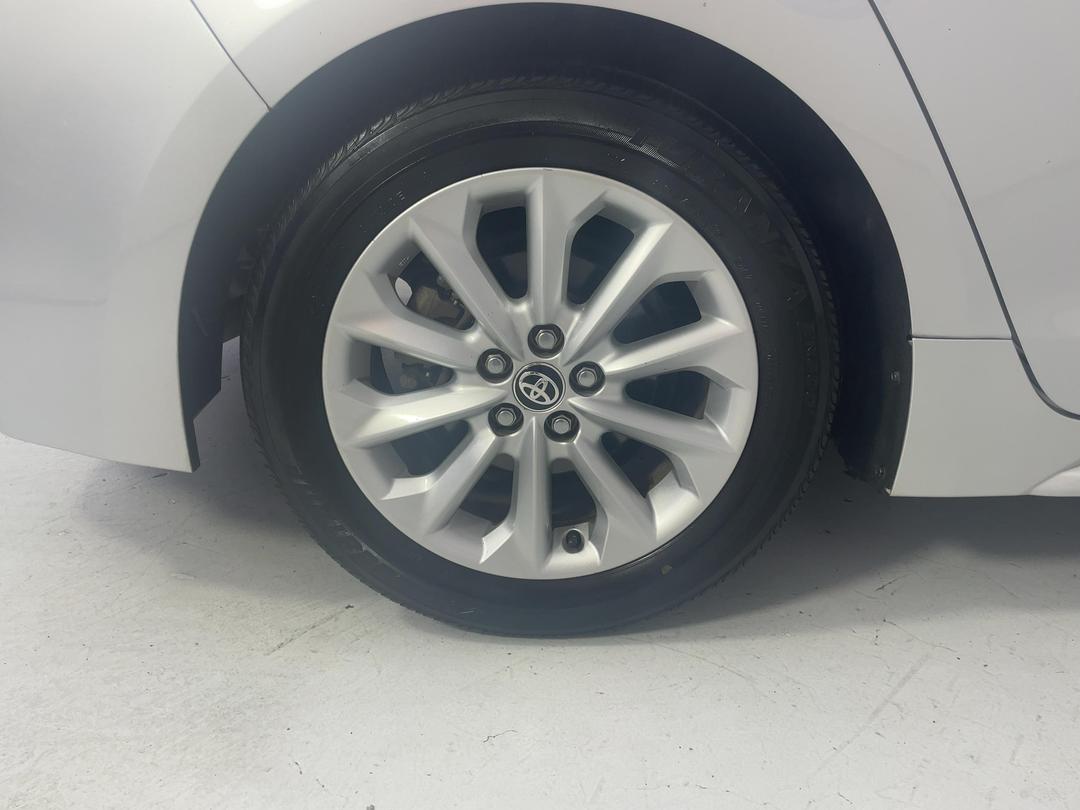 Photo '12' of Toyota Corolla