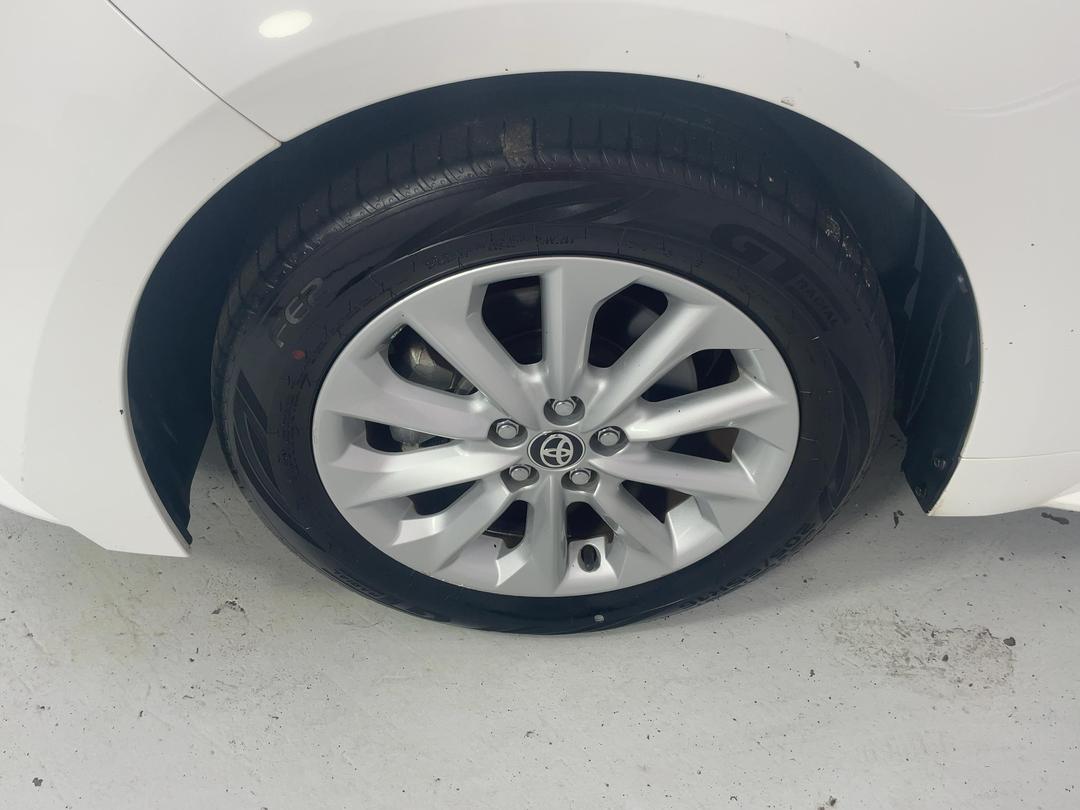 Photo '10' of Toyota Corolla