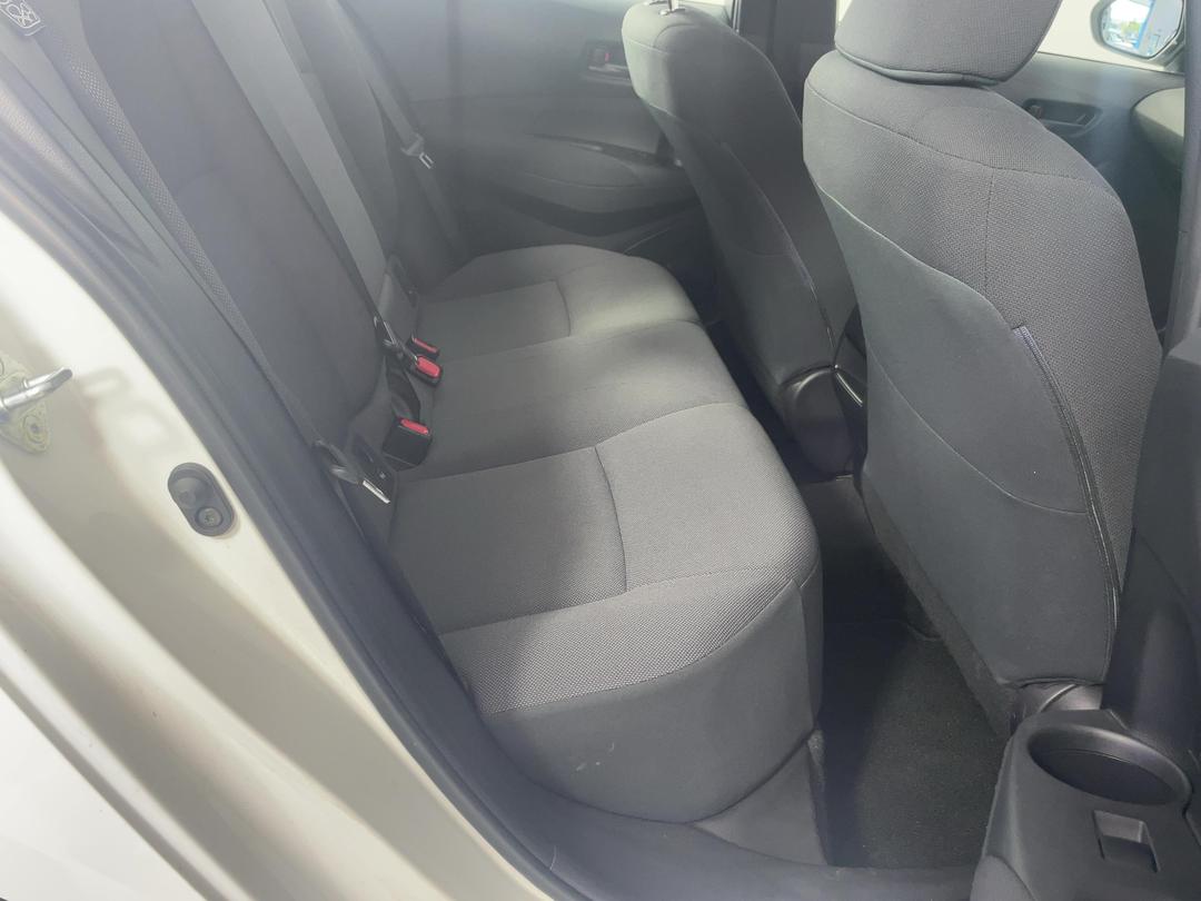 Photo '20' of Toyota Corolla