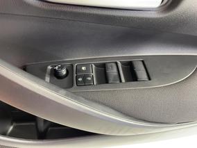 Photo '24' of Toyota Corolla
