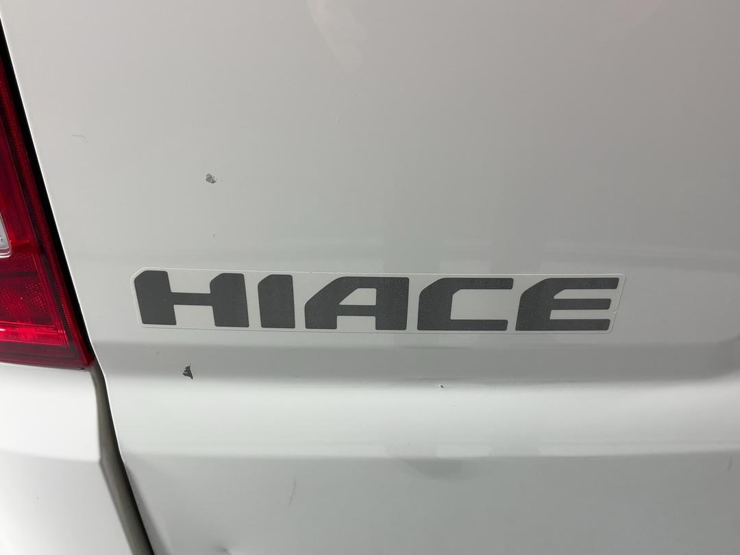 Photo '27' of Toyota Hiace