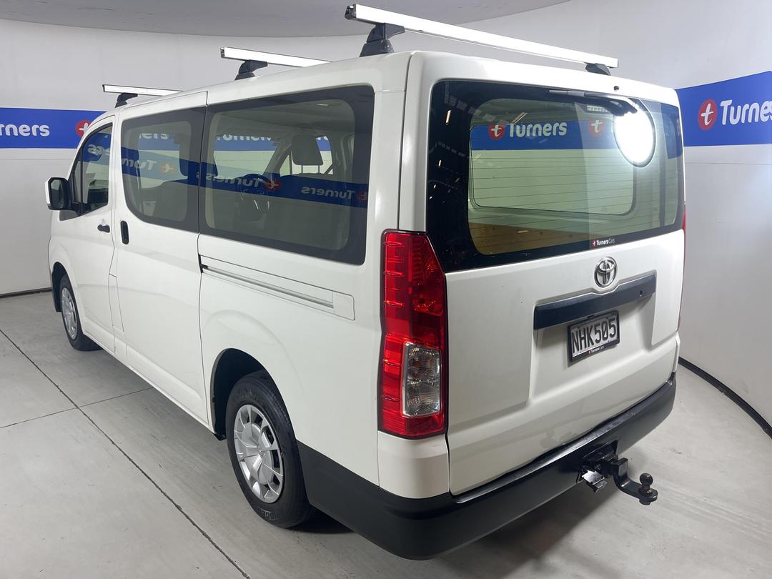 Photo '5' of Toyota Hiace