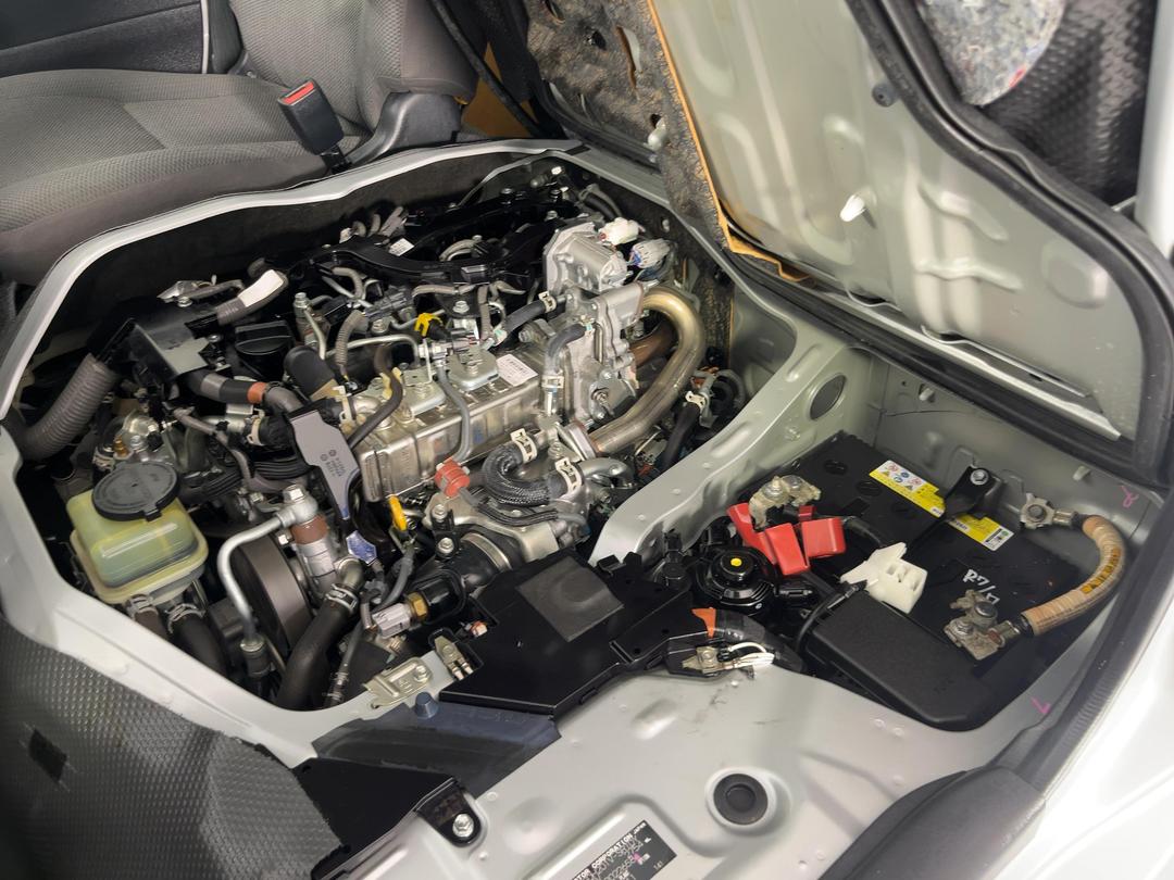 Photo '13' of Toyota Hiace