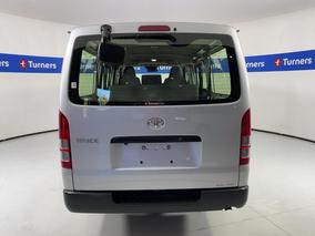 Photo '6' of Toyota Hiace