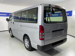 Photo '5' of Toyota Hiace