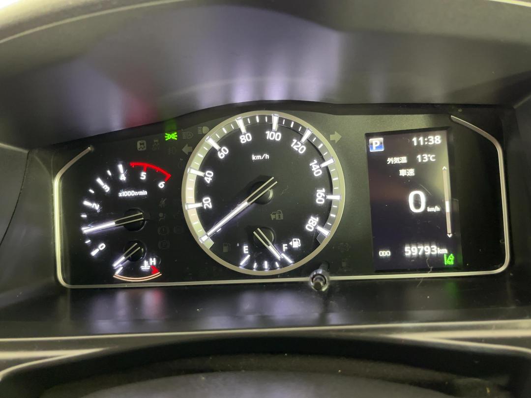 Photo '20' of Toyota Hiace