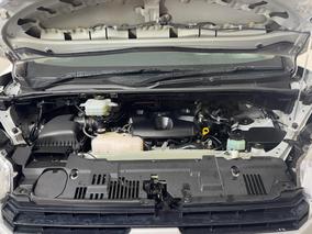 Photo '13' of Toyota Hiace