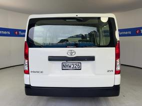 Photo '6' of Toyota Hiace