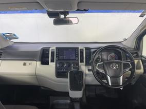 Photo '17' of Toyota Hiace