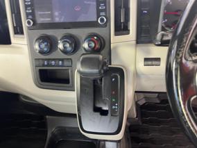 Photo '18' of Toyota Hiace