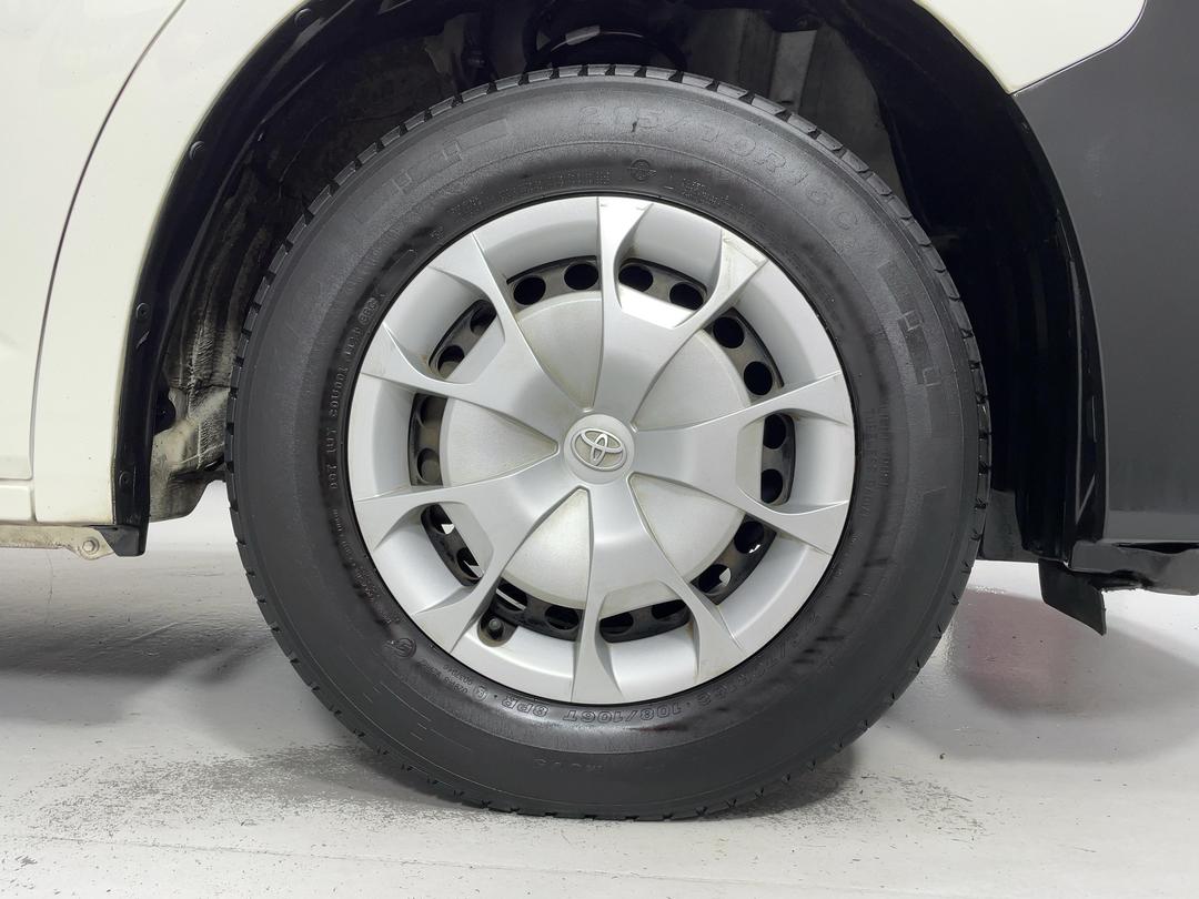 Photo '9' of Toyota Hiace