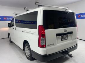 Photo '5' of Toyota Hiace