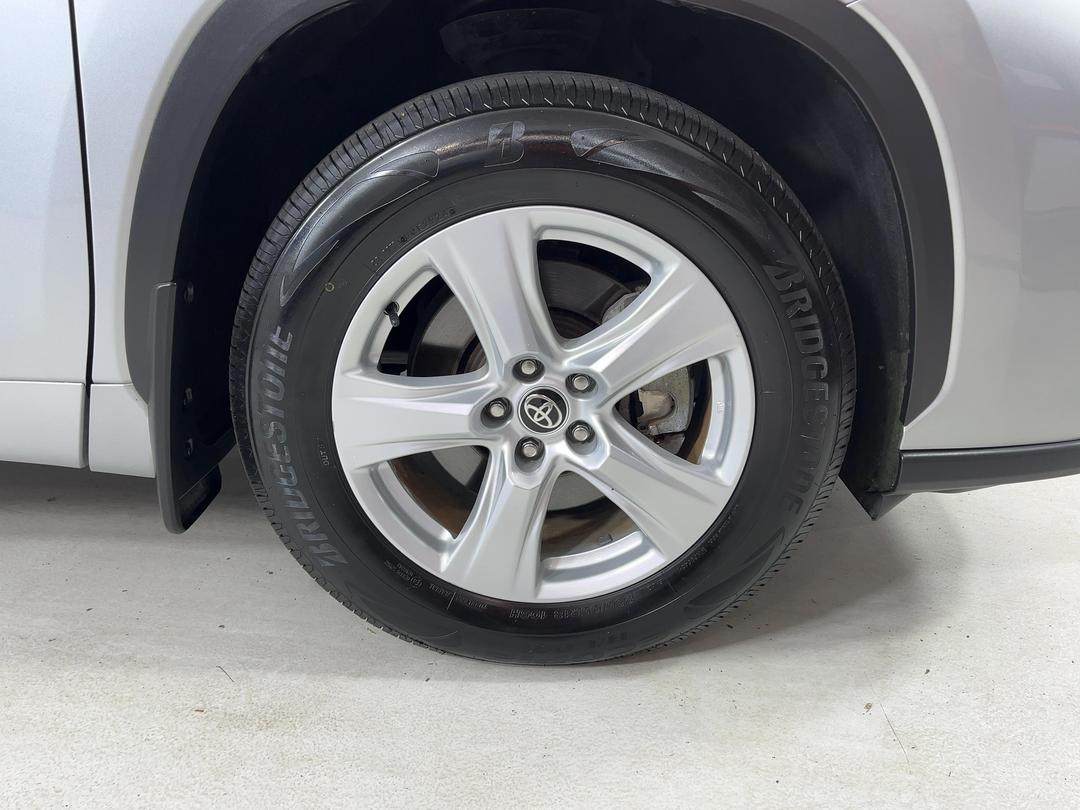 Photo '9' of Toyota Highlander