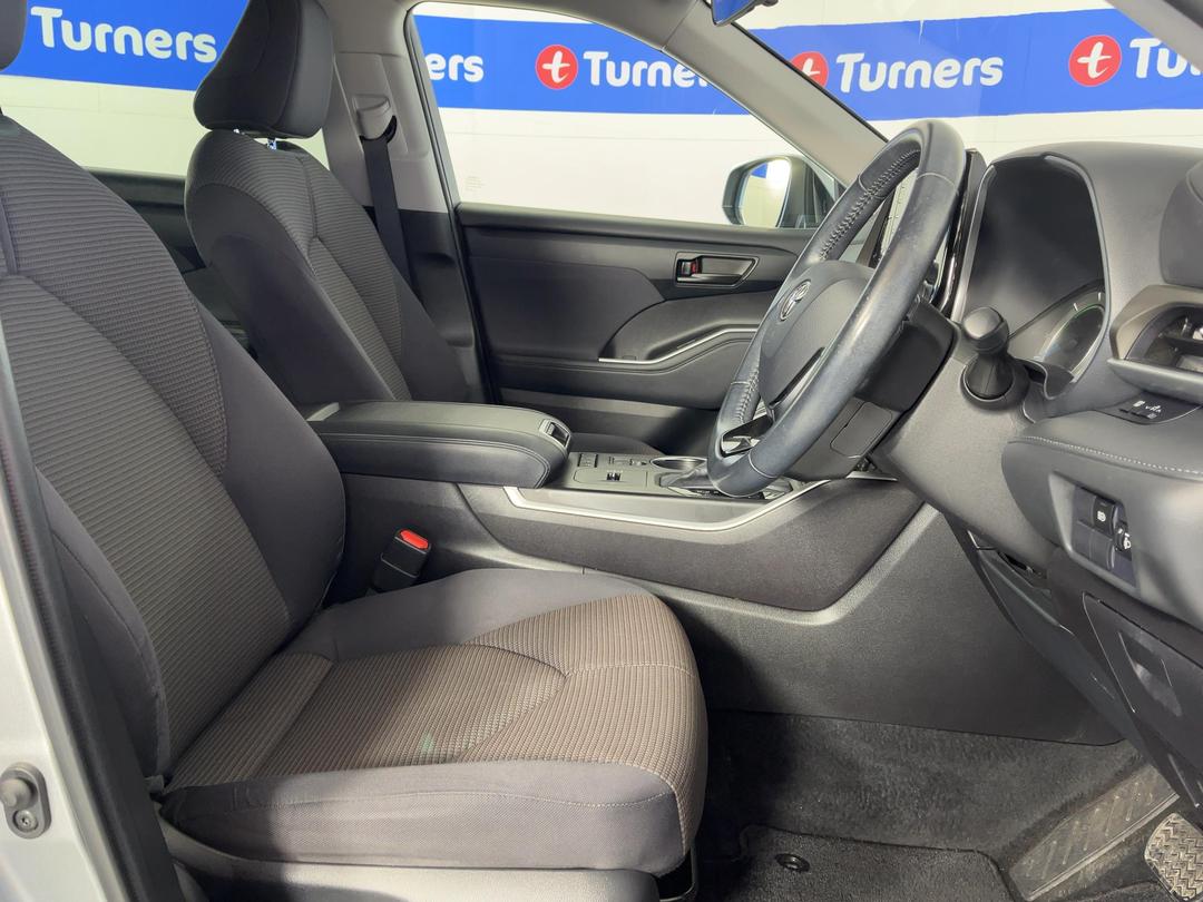 Photo '16' of Toyota Highlander