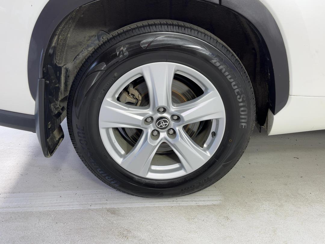 Photo '12' of Toyota Highlander