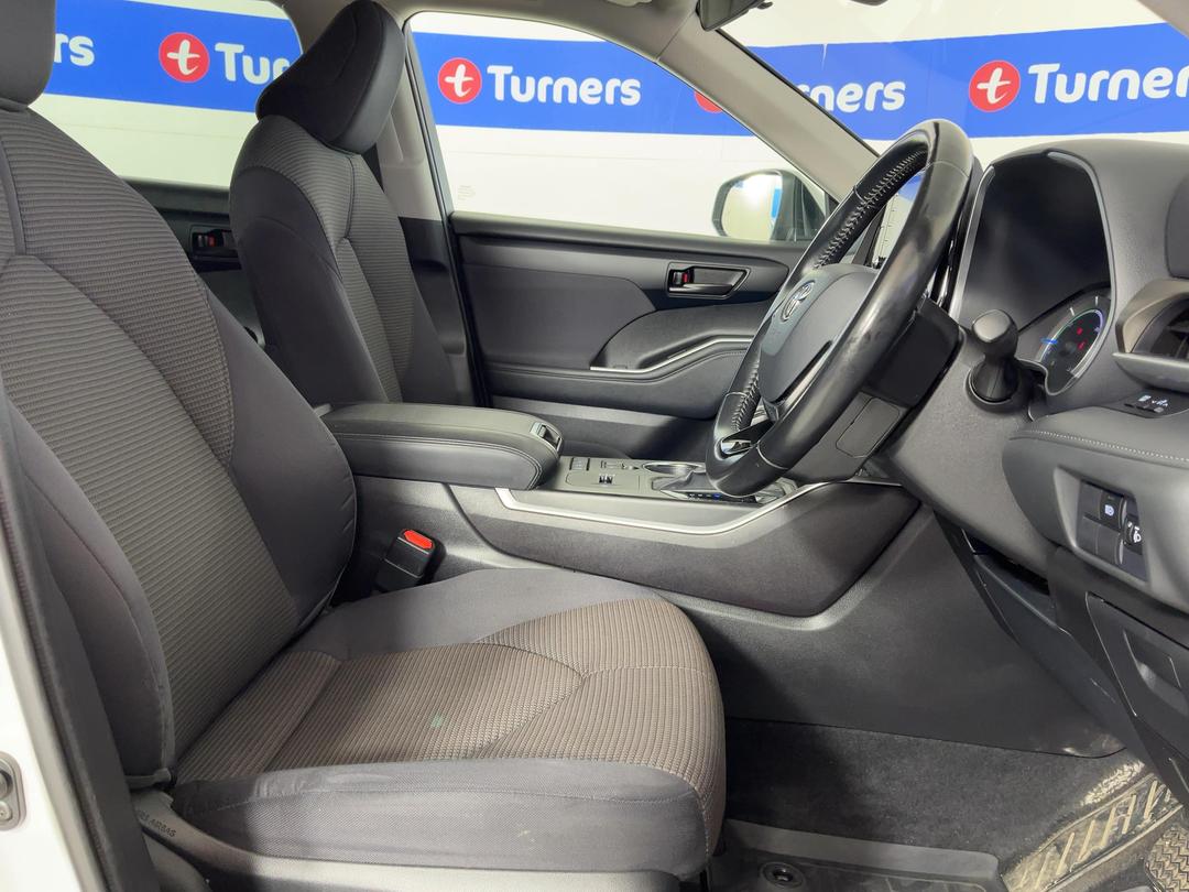 Photo '16' of Toyota Highlander