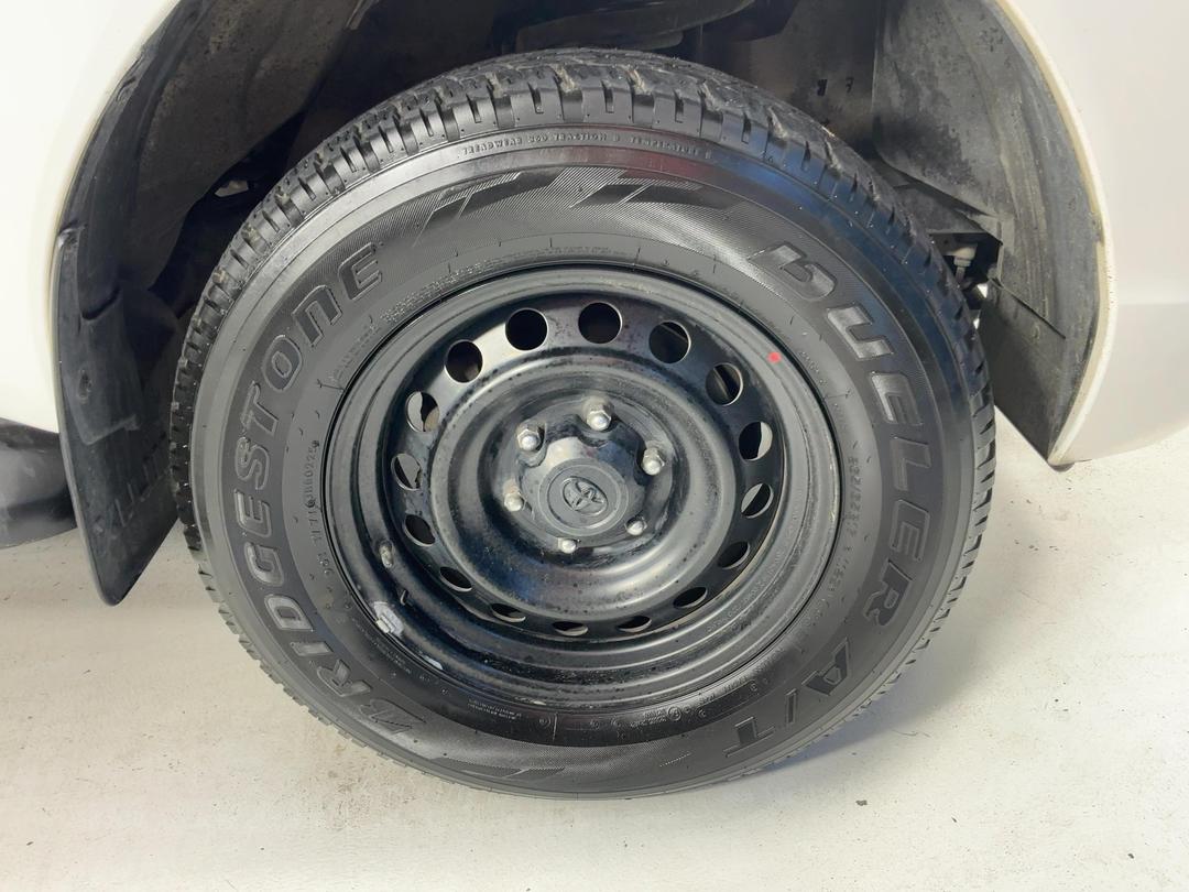Photo '9' of Toyota Hilux
