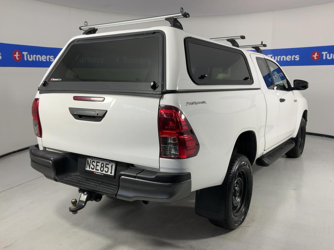 Photo '7' of Toyota Hilux
