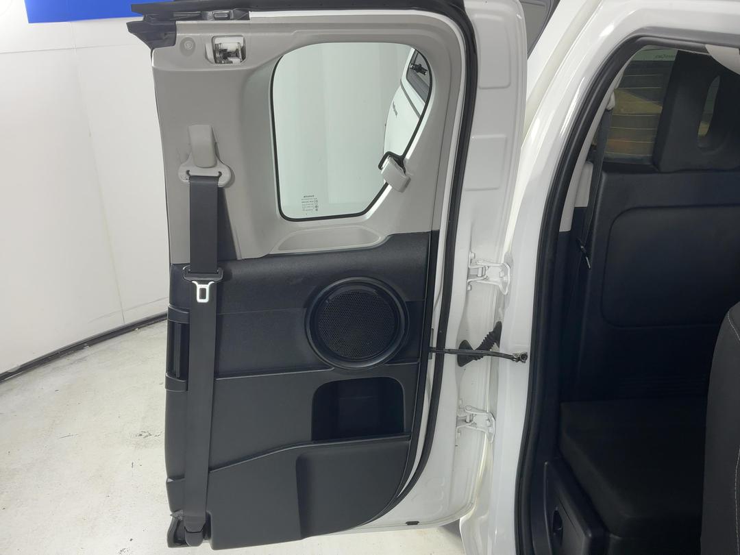Photo '19' of Toyota Hilux
