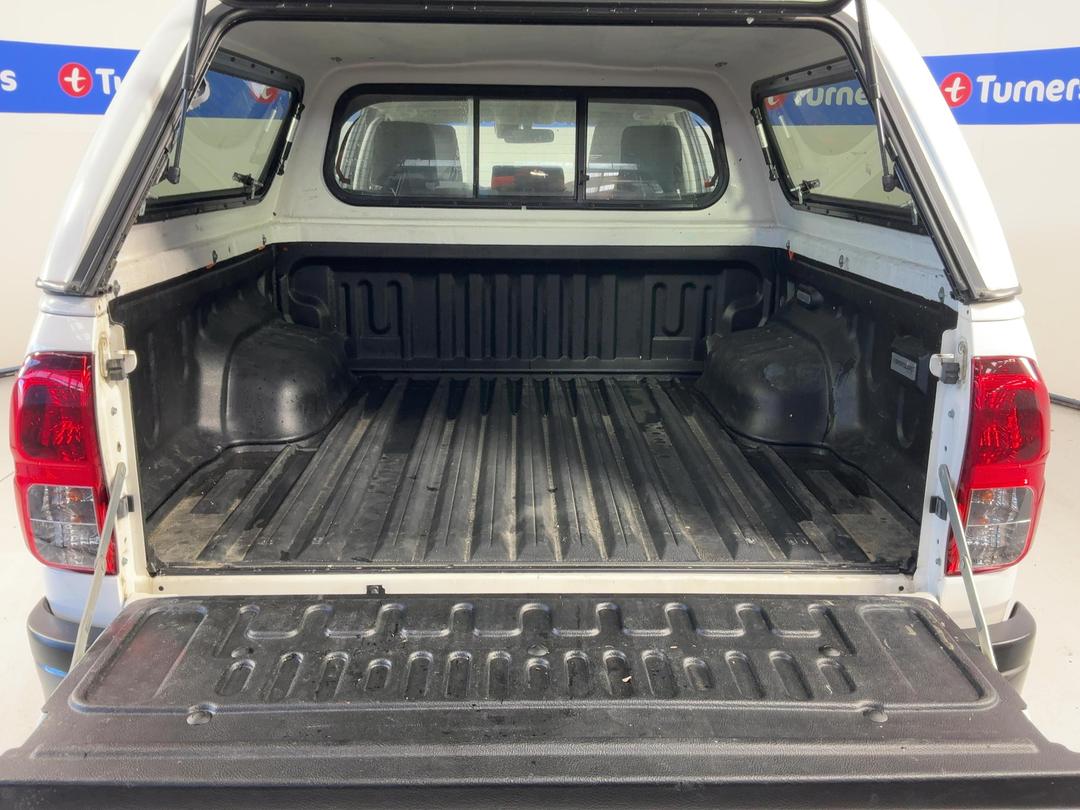 Photo '14' of Toyota Hilux