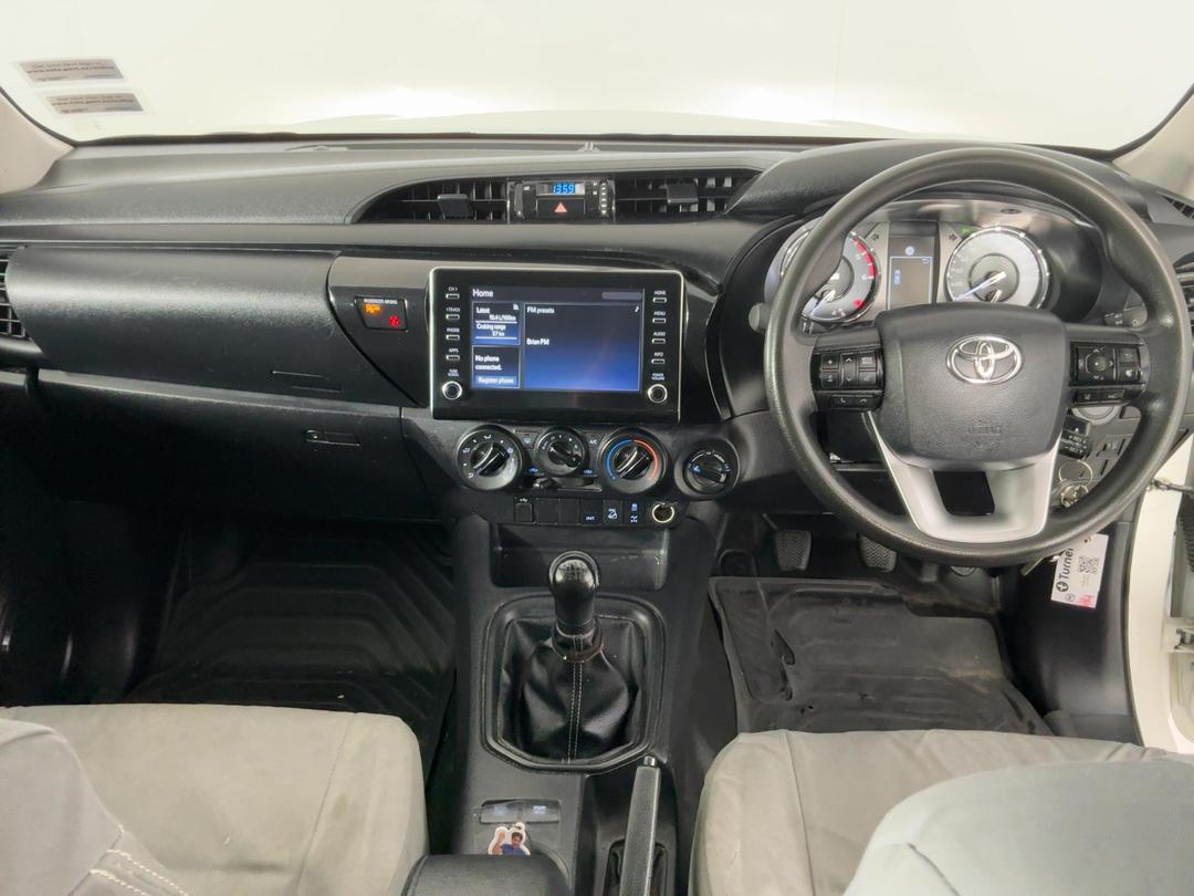 Photo '17' of Toyota Hilux