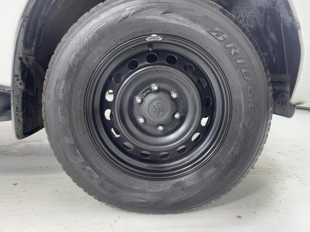 Photo '9' of Toyota Hilux