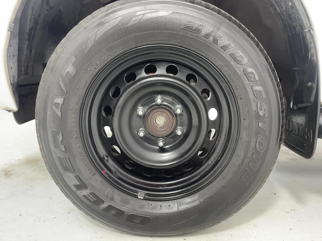 Photo '10' of Toyota Hilux
