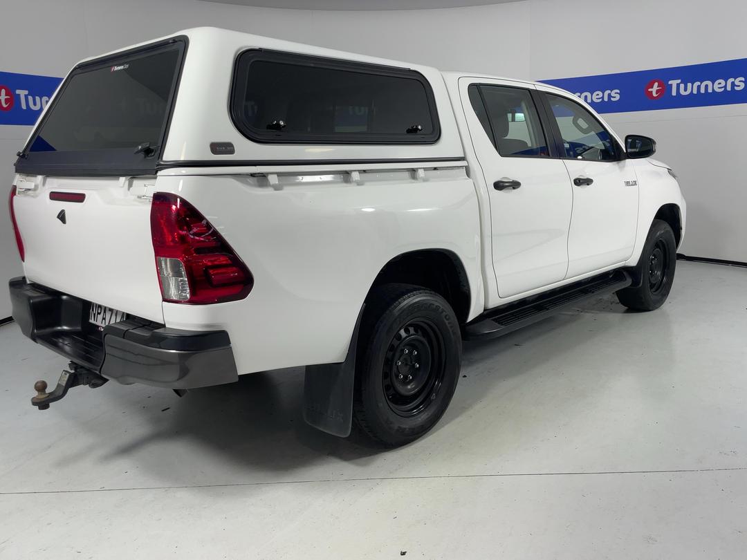Photo '7' of Toyota Hilux