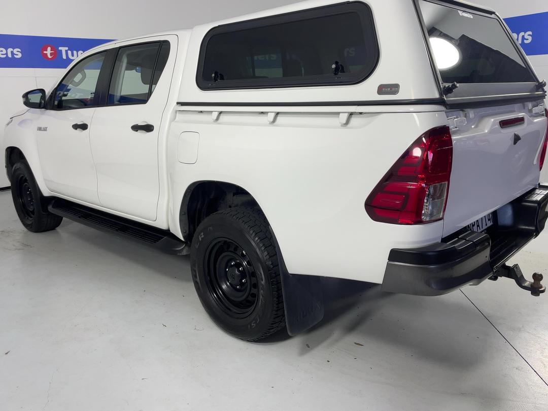 Photo '5' of Toyota Hilux