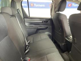 Photo '20' of Toyota Hilux