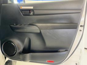 Photo '15' of Toyota Hilux