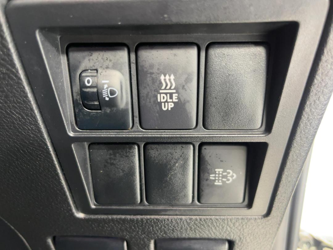 Photo '26' of Toyota Hilux